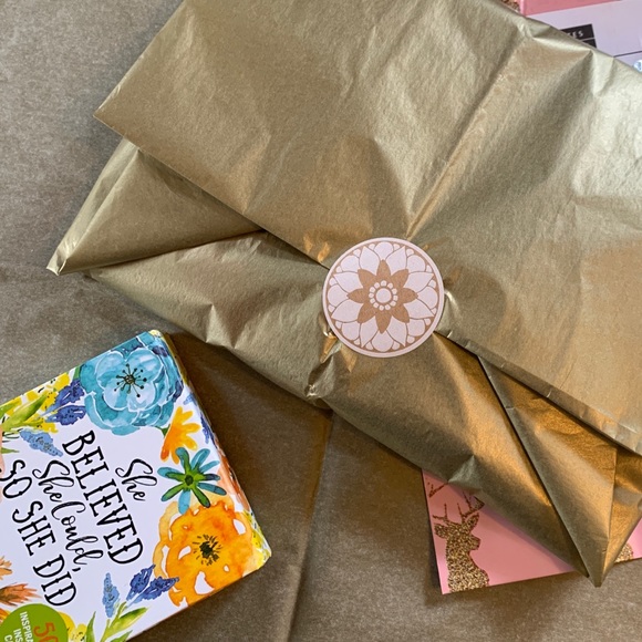 Meet your Posher Mare - Picture 4 of 5